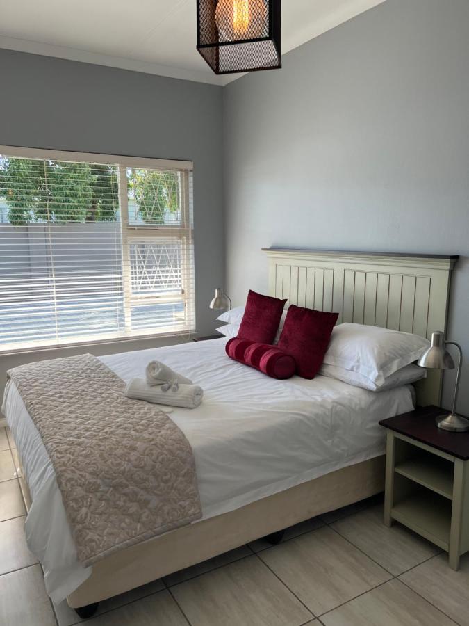 Jodwell Guesthouse East London Buitenkant foto