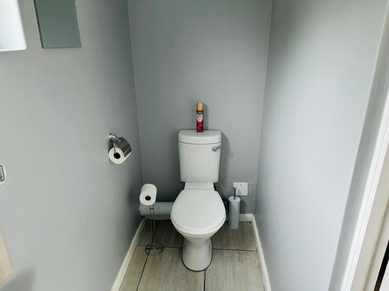 Jodwell Guesthouse East London Buitenkant foto