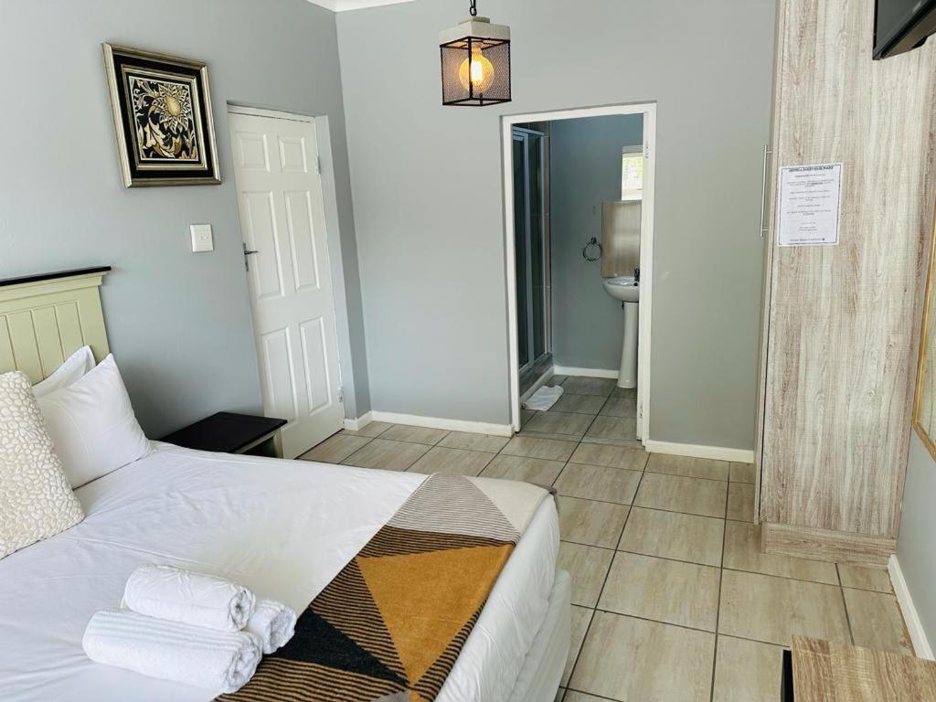 Jodwell Guesthouse East London Buitenkant foto