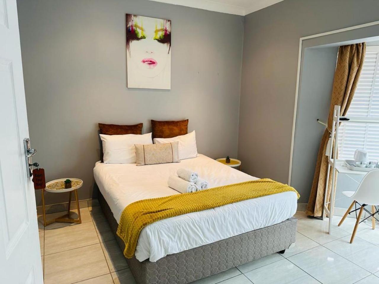 Jodwell Guesthouse East London Buitenkant foto